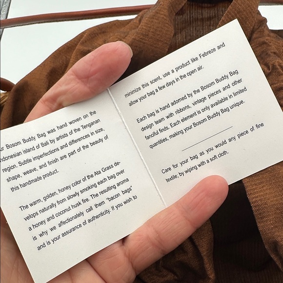 Lisi Lerch Bosom Buddy Bag with Black Bow & starfish - Picture 10 of 14